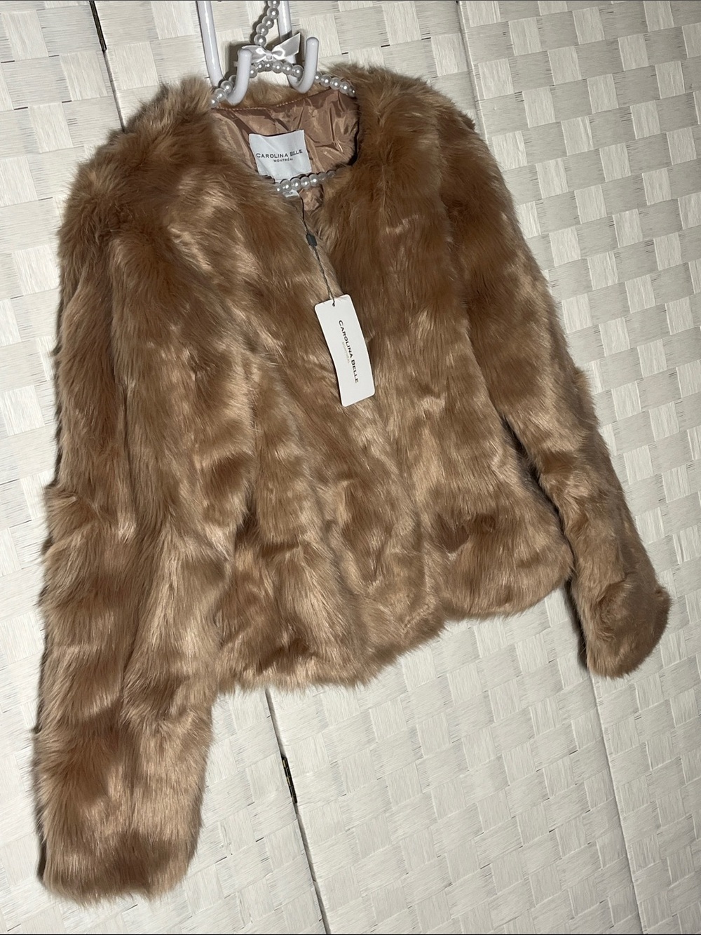 Carolina Belle Plush Faux Fur Jacket in Blush Pink Size M